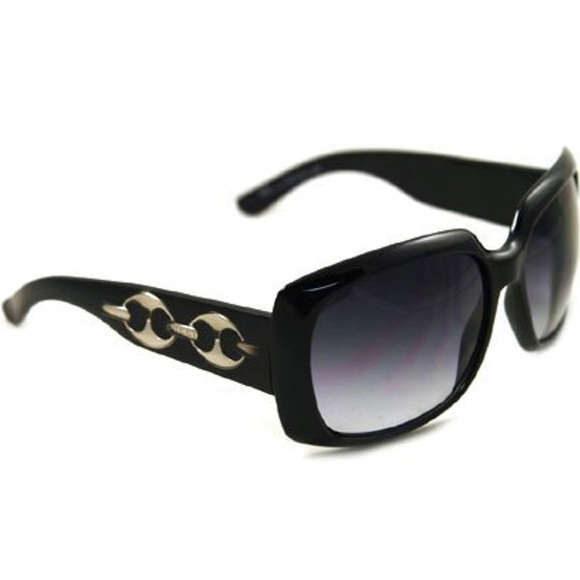 Gucci Black Frame with Metal Link Sunglasses - 3062/S